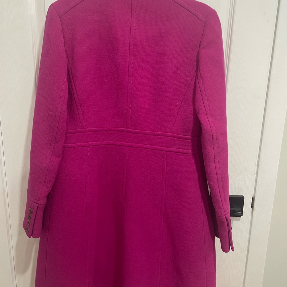J. Crew lady coat magenta size 6 runs small lady collar 94% wool - Picture 8 of 8